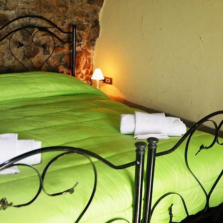 Hotel Il Castello à Viggiano Extérieur photo